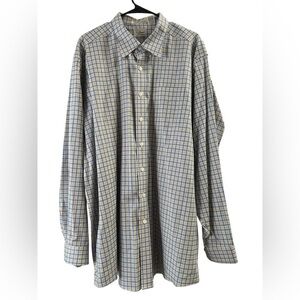 L.L Bean wrinkle resistant cotton long sleeve button down shirt